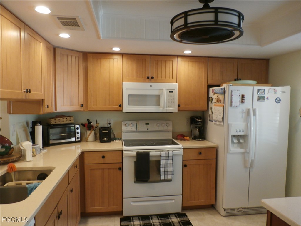 11140 Caravel Circle #109 Fort Myers FL 33908 2025000365 image3