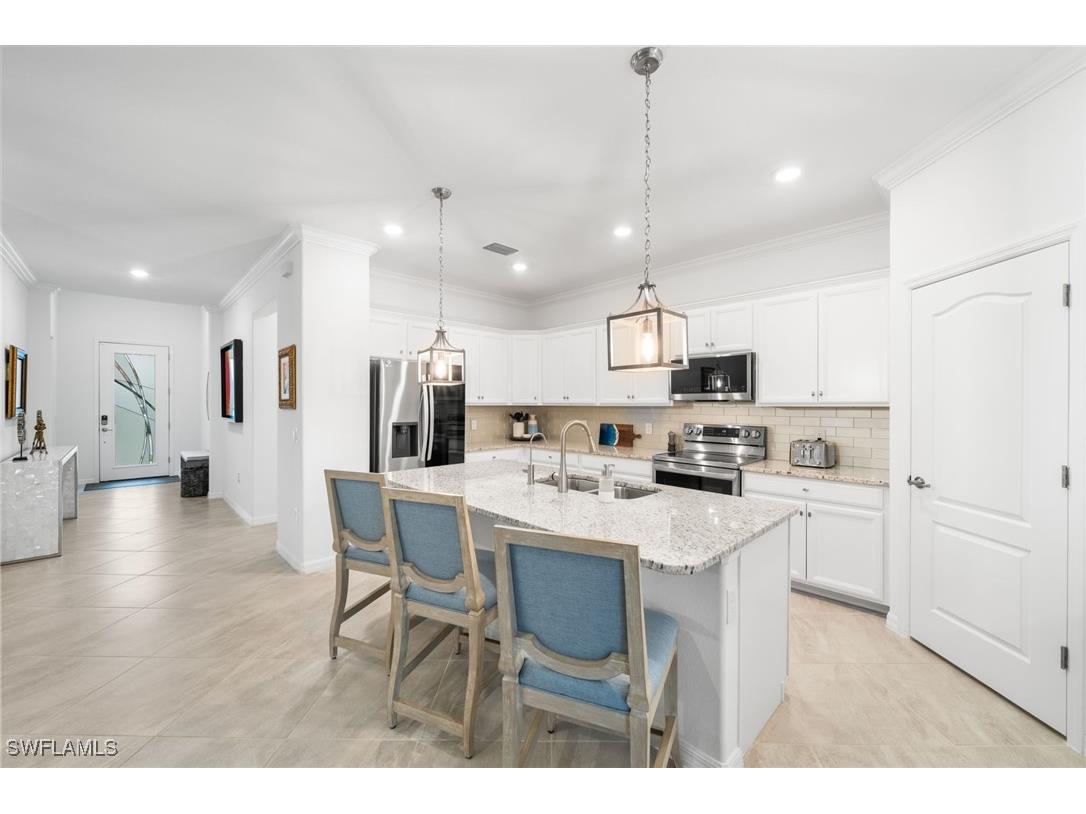 11148 Shady Lake Run Fort Myers FL 33913 224068288 image1