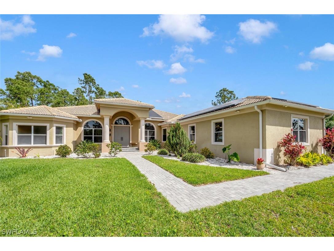 1115 20th Avenue NE Naples FL 34120 224027454 image1