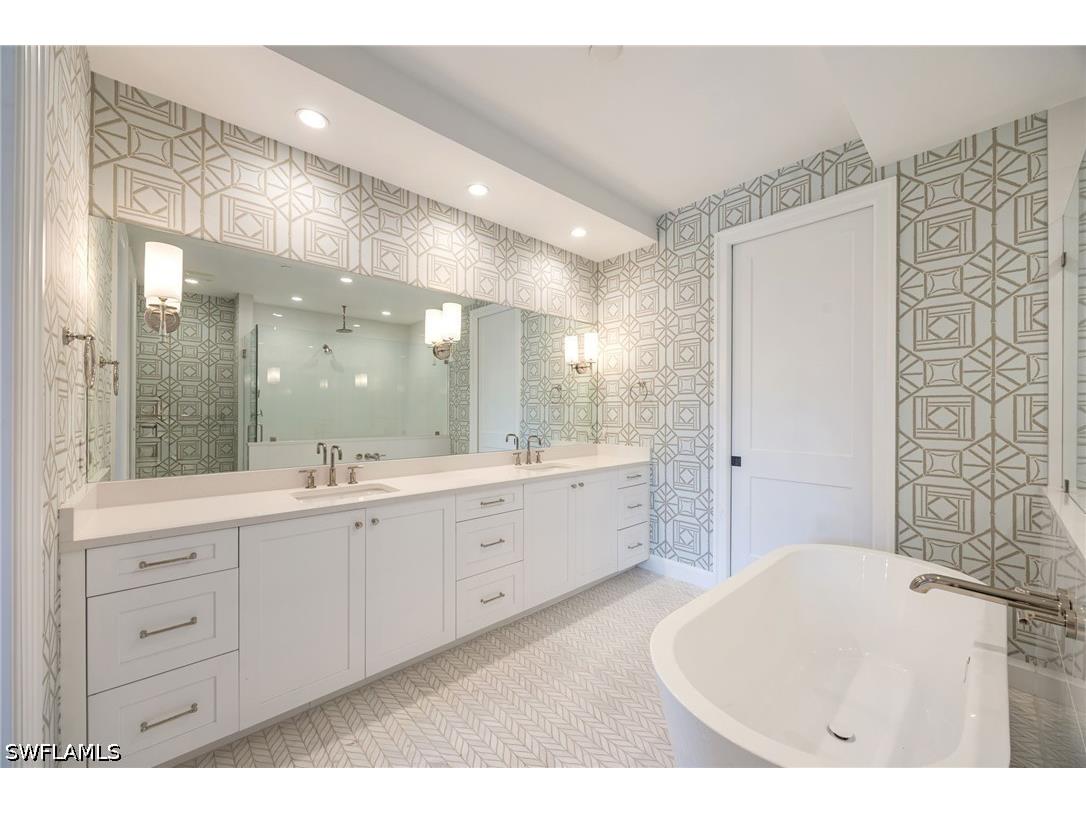 1115 Central Avenue #456 Naples FL 34102 226022727 image16