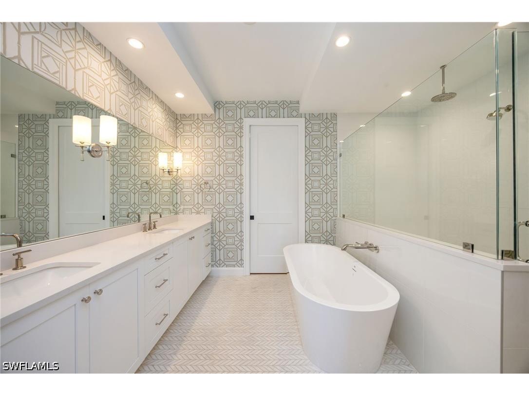1115 Central Avenue #456 Naples FL 34102 226022727 image17
