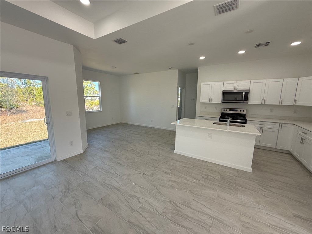 1115 Cove Street E Lehigh Acres FL 33974 2026013262 image3