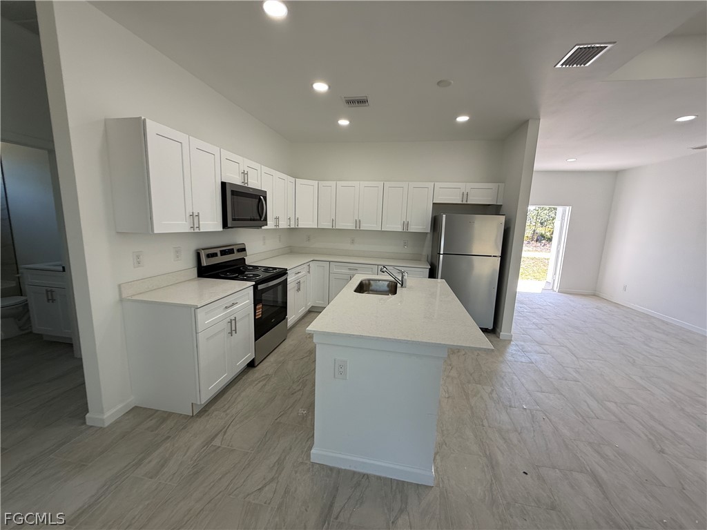 1115 Cove Street E Lehigh Acres FL 33974 2026013262 image5