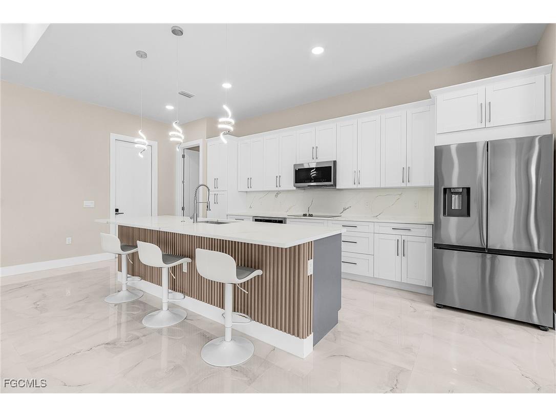 1115 NW 25th Avenue Cape Coral FL 33993 2025025093 image14