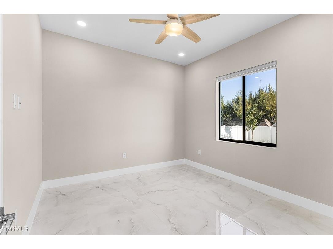 1115 NW 25th Avenue Cape Coral FL 33993 2025025093 image19