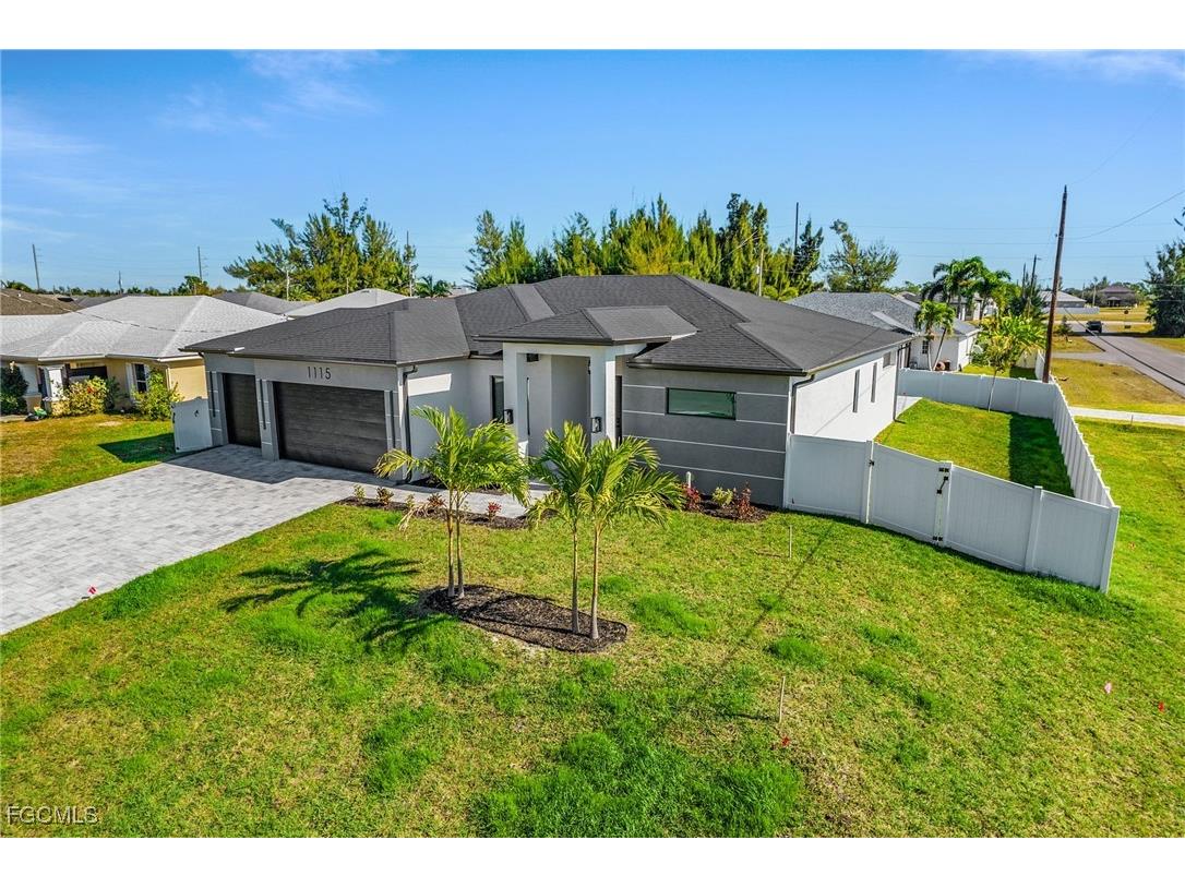 1115 NW 25th Avenue Cape Coral FL 33993 2025025093 image7
