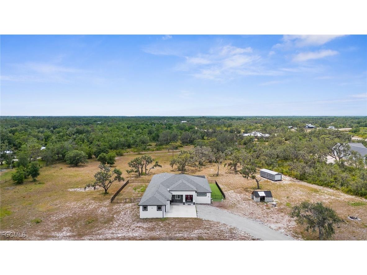 1116 406th Court E Myakka City FL 34251 2025023085 image10