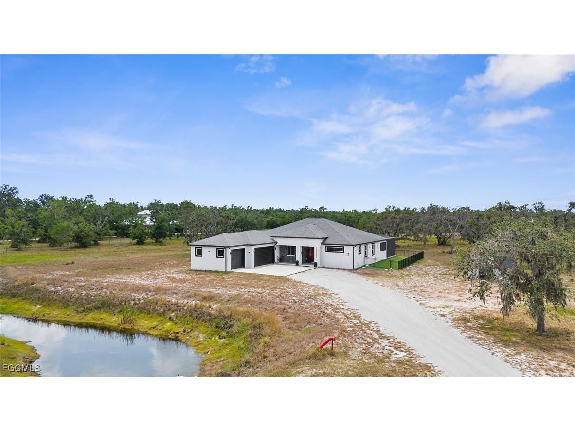 1116 406th Court E Myakka City FL 34251 2025023085 image11