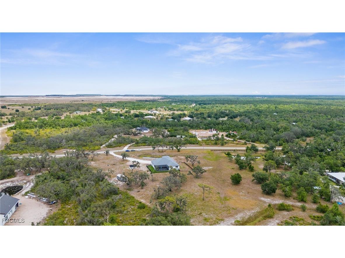 1116 406th Court E Myakka City FL 34251 2025023085 image6