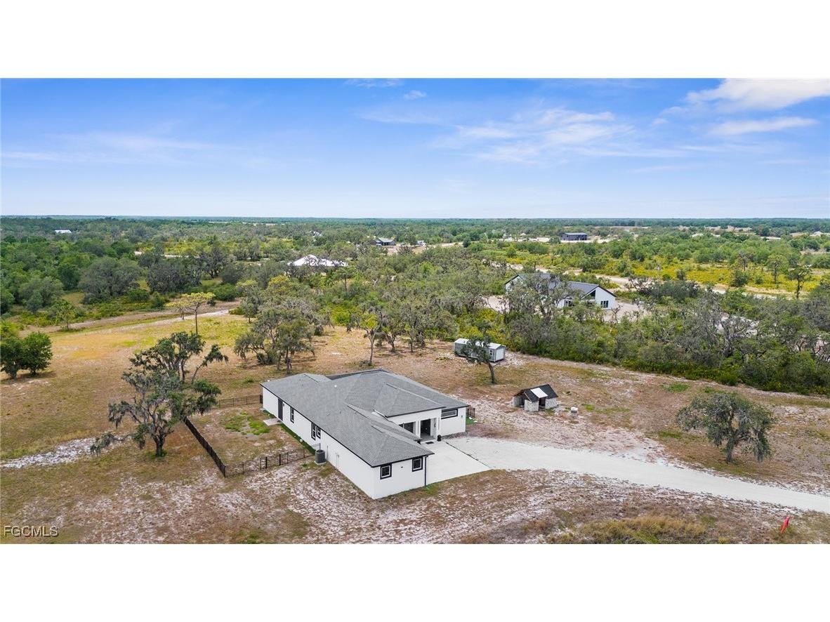 1116 406th Court E Myakka City FL 34251 2025023085 image9