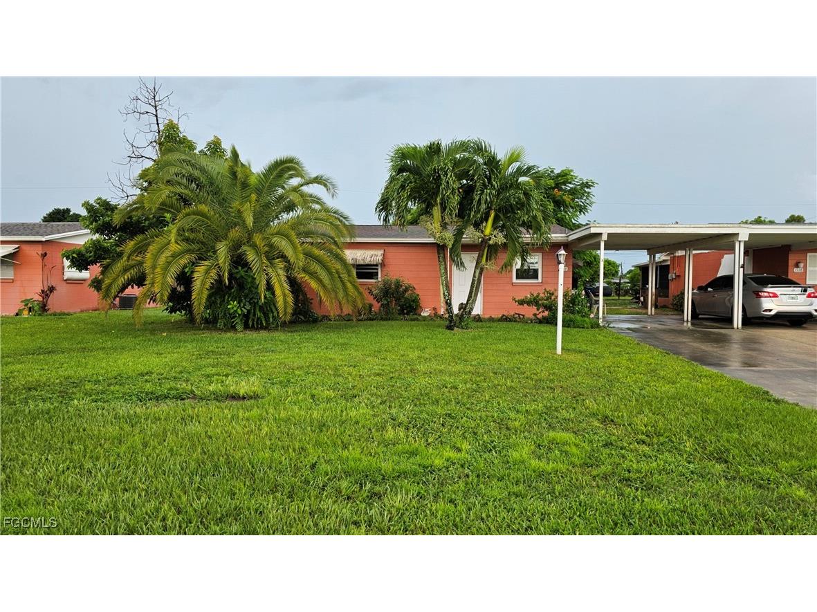 1116 Broad Street N Lehigh Acres FL 33936 2025006904 image1