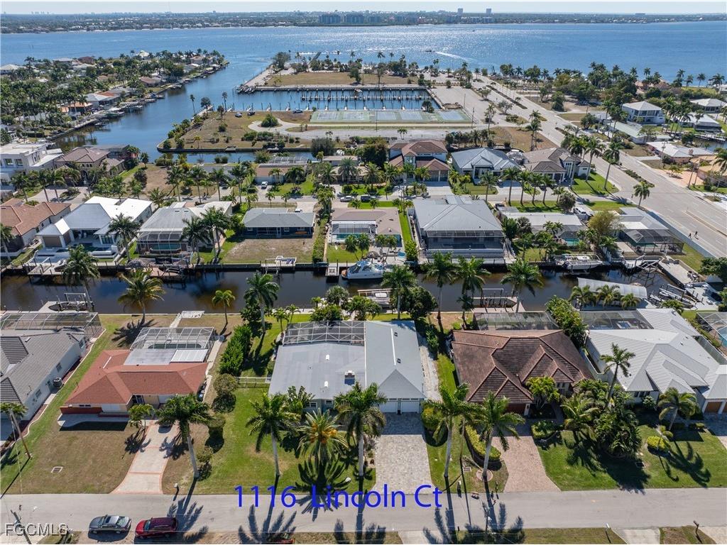 1116 Lincoln Court Cape Coral FL 33904 2026005030 image1