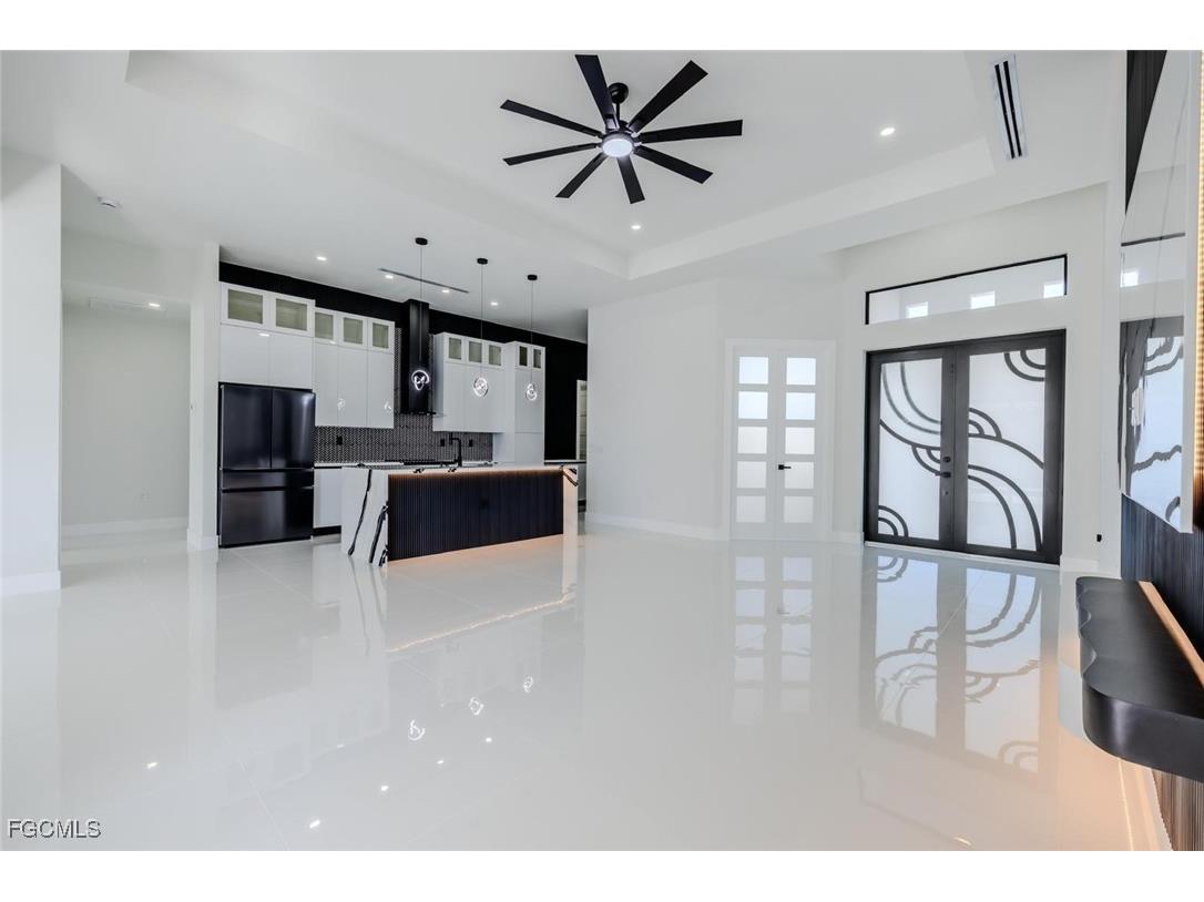 1116 NW 21st Place Cape Coral FL 33993 2026001985 image3