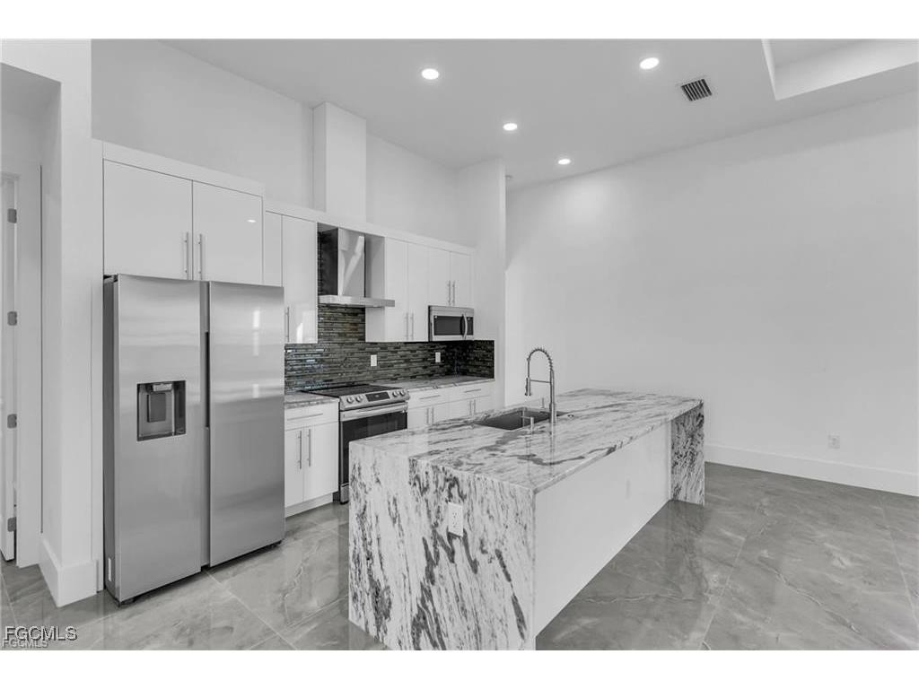 1116 NW 31st Place Cape Coral FL 33993 2025018181 image4