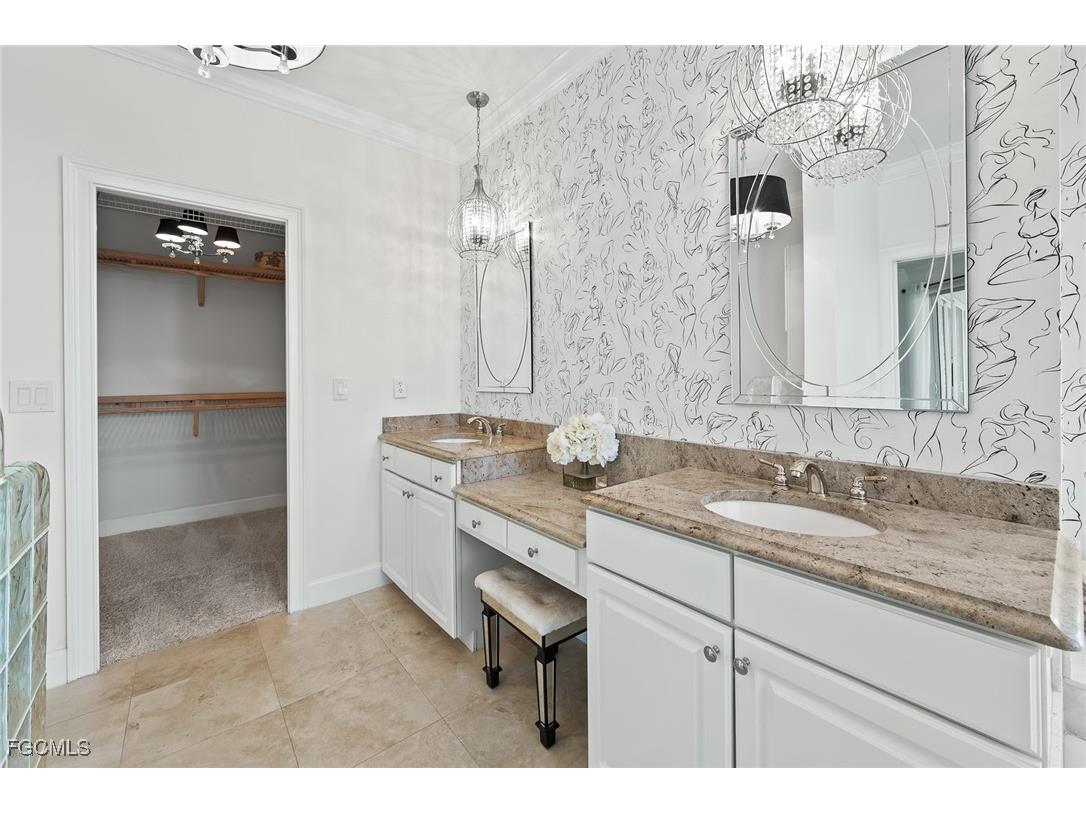 11160 Harbour Yacht Court #B Fort Myers FL 33908 2025012417 image22