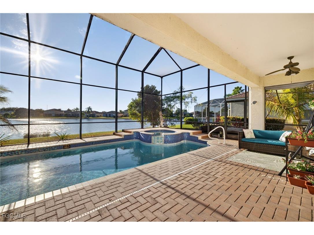 11169 Lakeland Circle Fort Myers FL 33913 223072970 image1