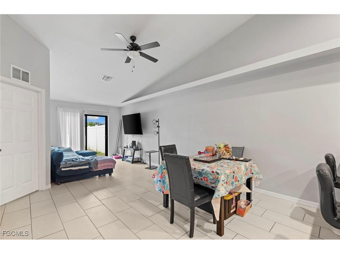 1117/ 1119 Diplomat Parkway E Cape Coral FL 33909 2026001169 image13