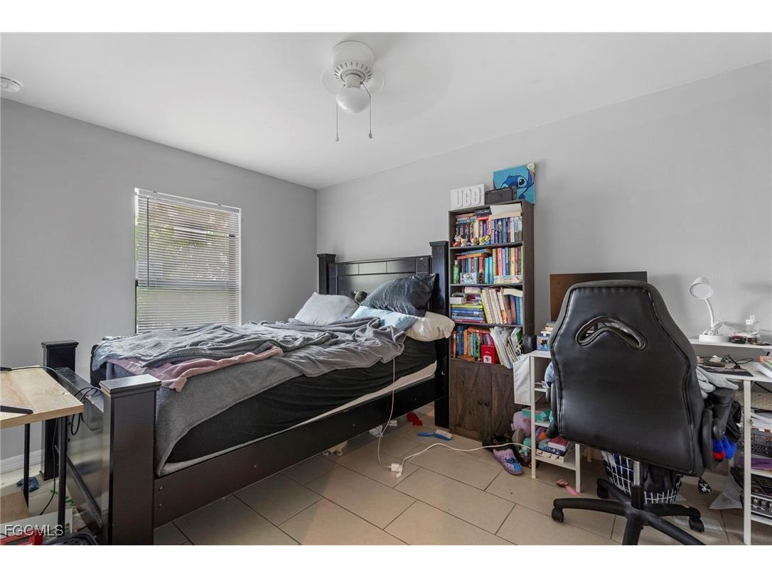 1117/ 1119 Diplomat Parkway E Cape Coral FL 33909 2026001169 image20