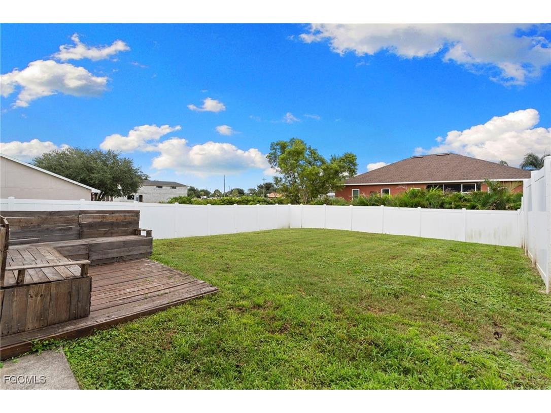 1117/ 1119 Diplomat Parkway E Cape Coral FL 33909 2026001169 image22