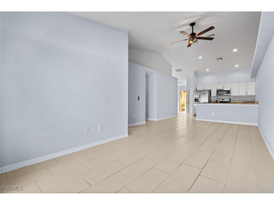 1117/ 1119 Diplomat Parkway E Cape Coral FL 33909 2026001169 image26