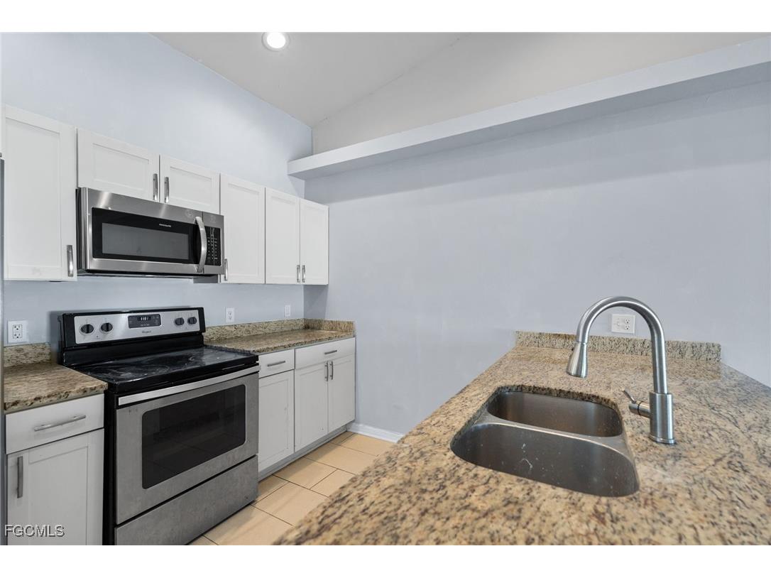 1117/ 1119 Diplomat Parkway E Cape Coral FL 33909 2026001169 image31