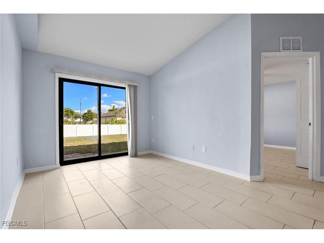 1117/ 1119 Diplomat Parkway E Cape Coral FL 33909 2026001169 image38