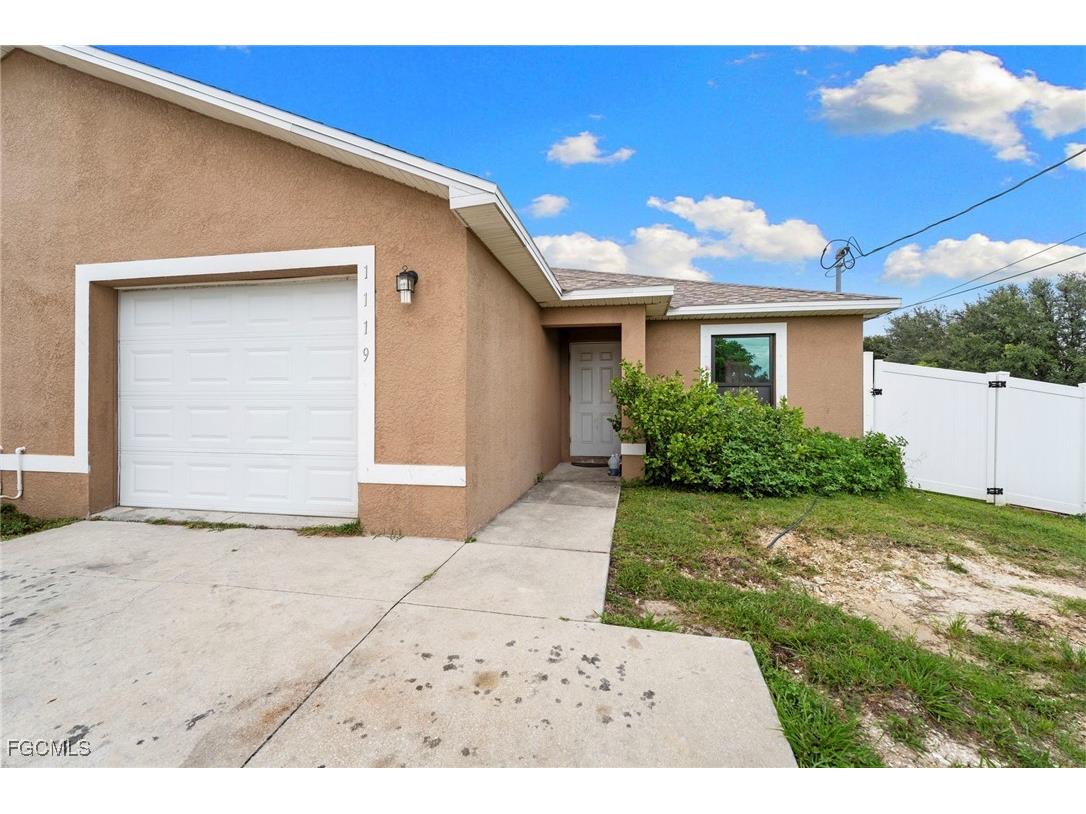 1117/ 1119 Diplomat Parkway E Cape Coral FL 33909 2026001169 image4