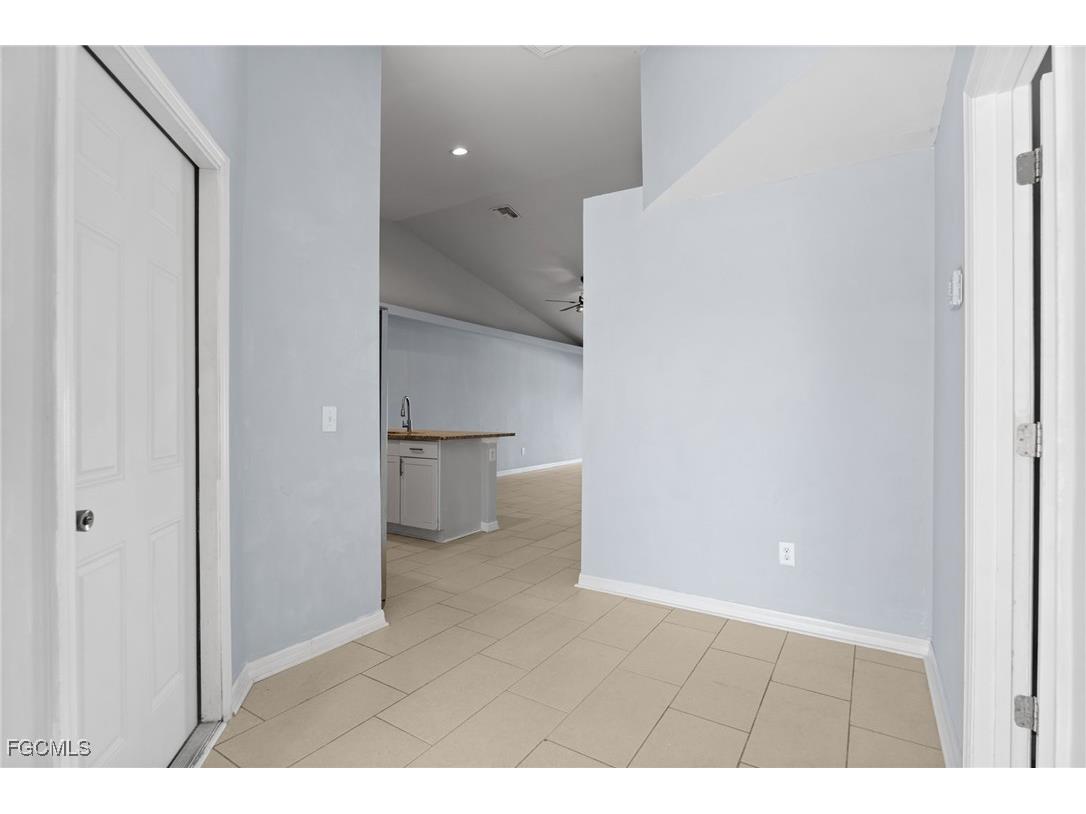 1117/ 1119 Diplomat Parkway E Cape Coral FL 33909 2026001169 image41