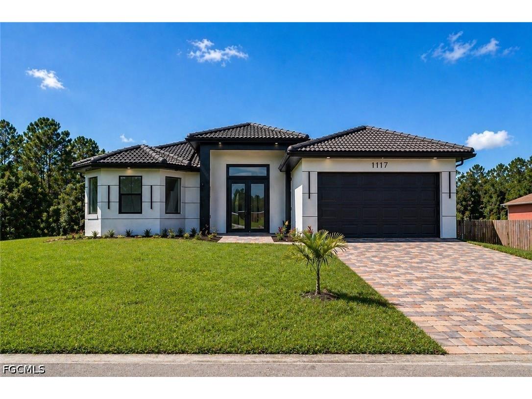 1117 Euclid Avenue Lehigh Acres FL 33972 2026015856 image1