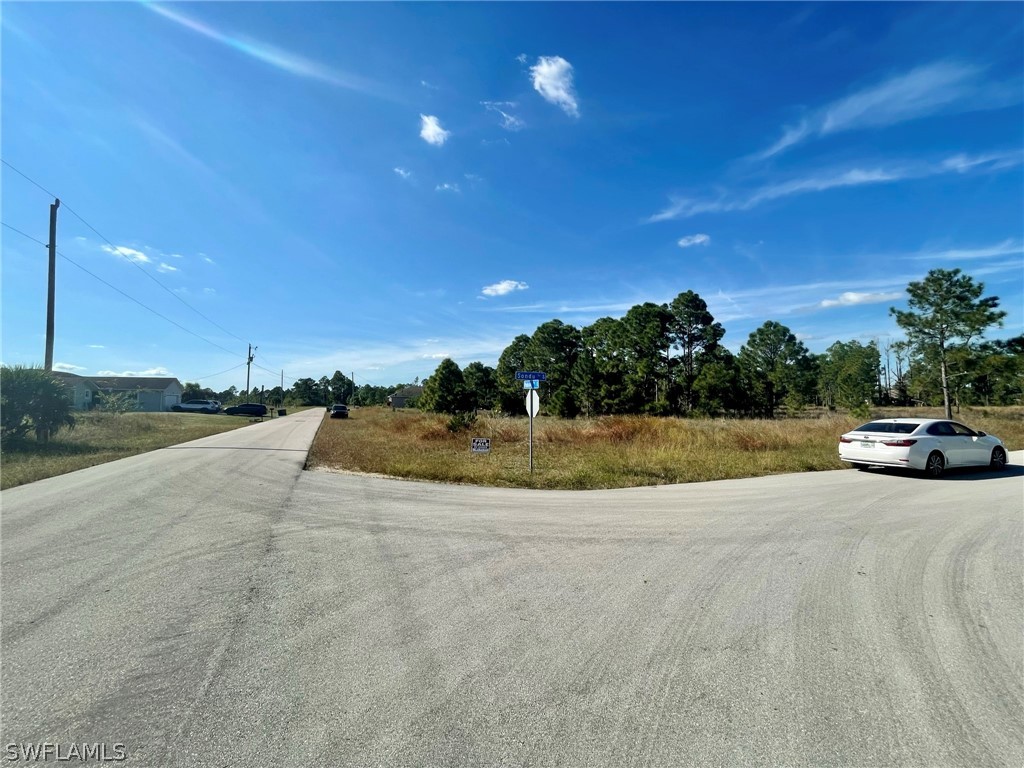 1117 Hudson Street E Lehigh Acres FL 33974 223005801 image1
