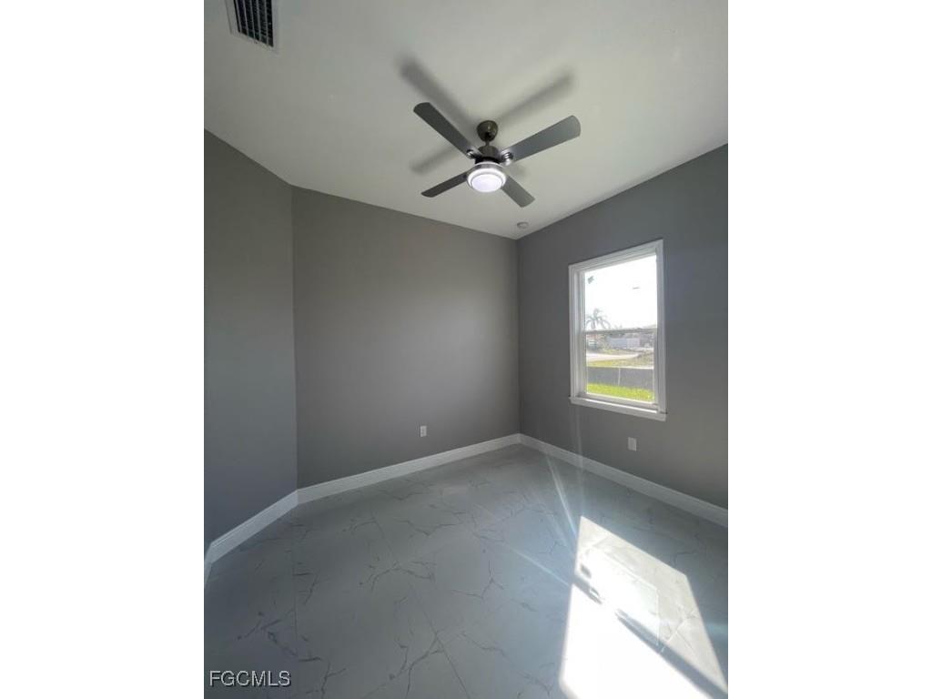 1117 NE 11th Terrace Cape Coral FL 33909 2025020470 image11