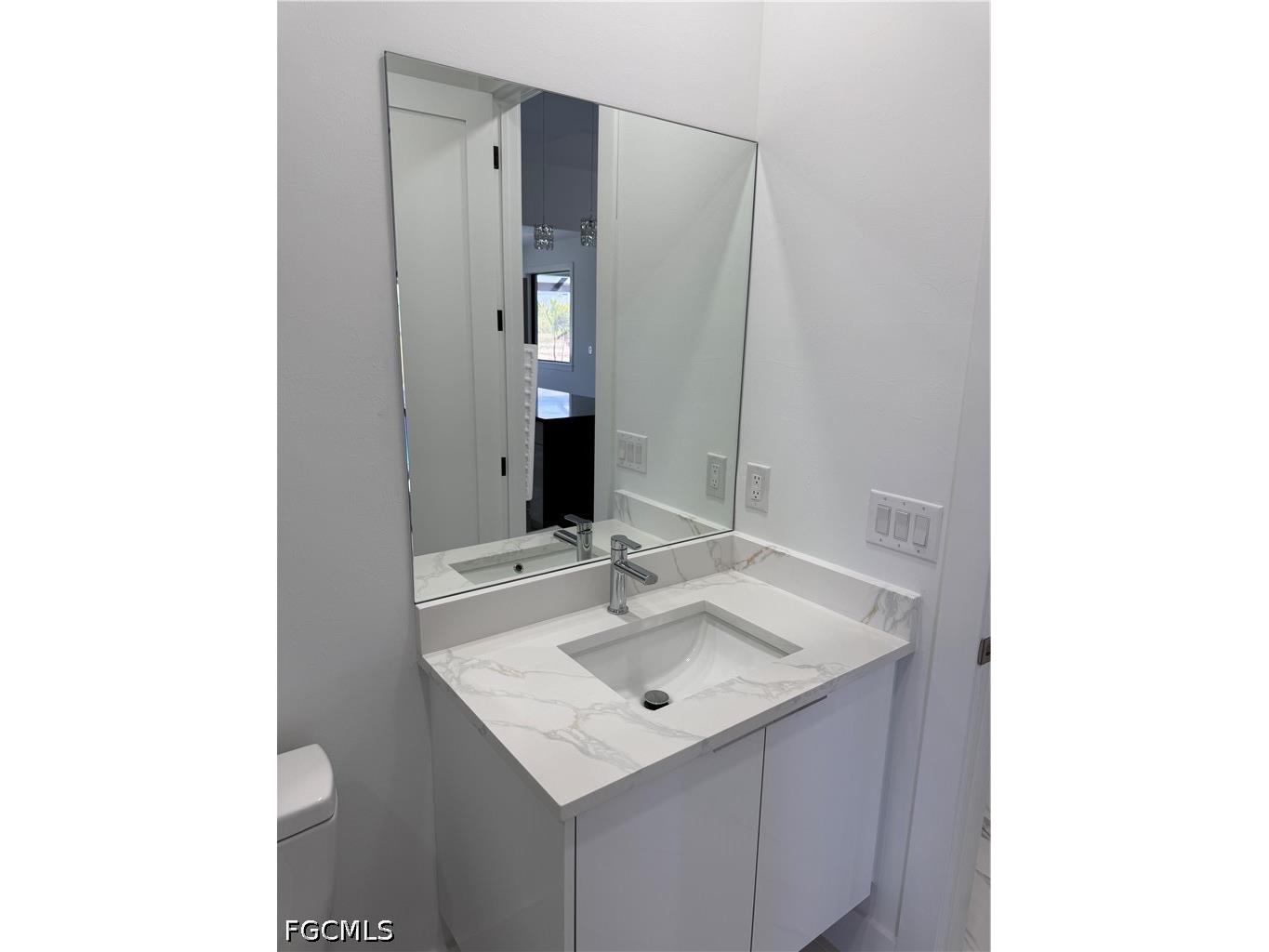 1117 NE 15th Street Cape Coral FL 33909 2026015930 image16