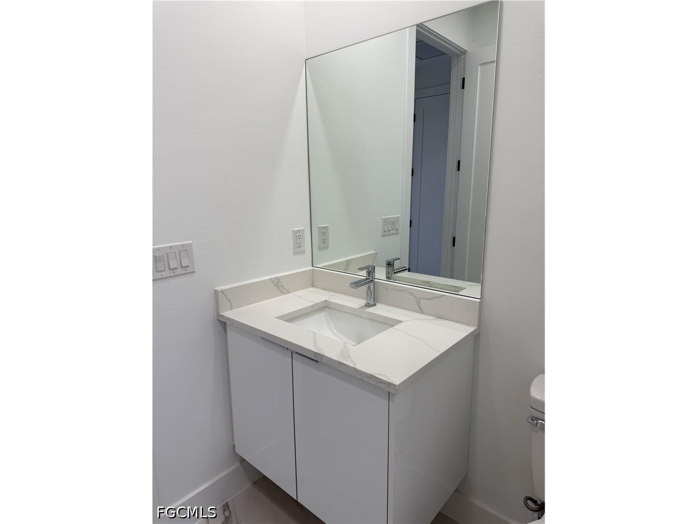 1117 NE 15th Street Cape Coral FL 33909 2026015930 image7