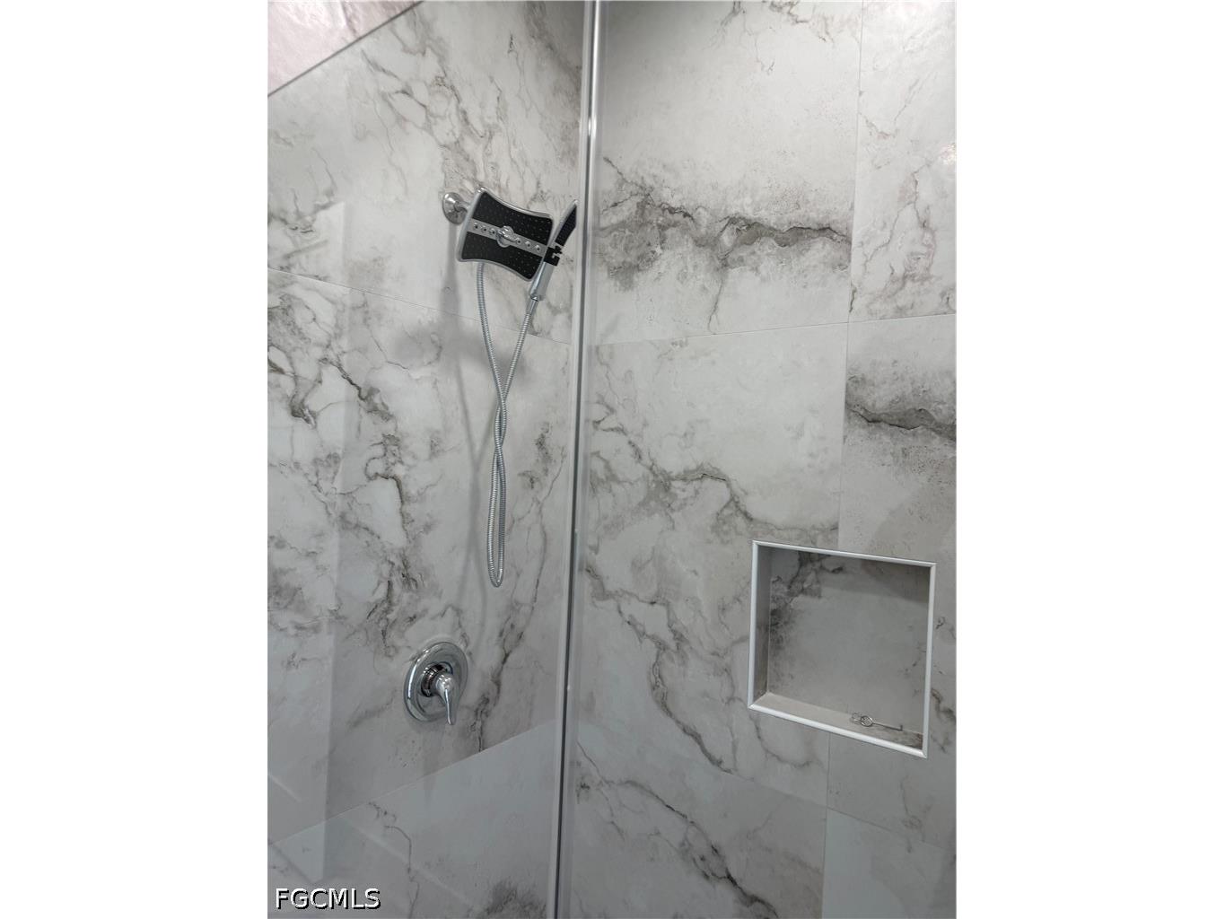 1117 NE 15th Street Cape Coral FL 33909 2026015930 image8