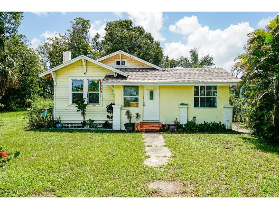 1117 Rose Avenue Fort Myers FL 33916 2025003513 image1