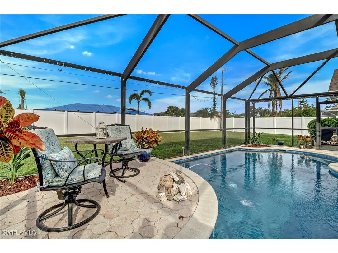 1117 SE 22nd Street Cape Coral FL 33990 224098600 image1
