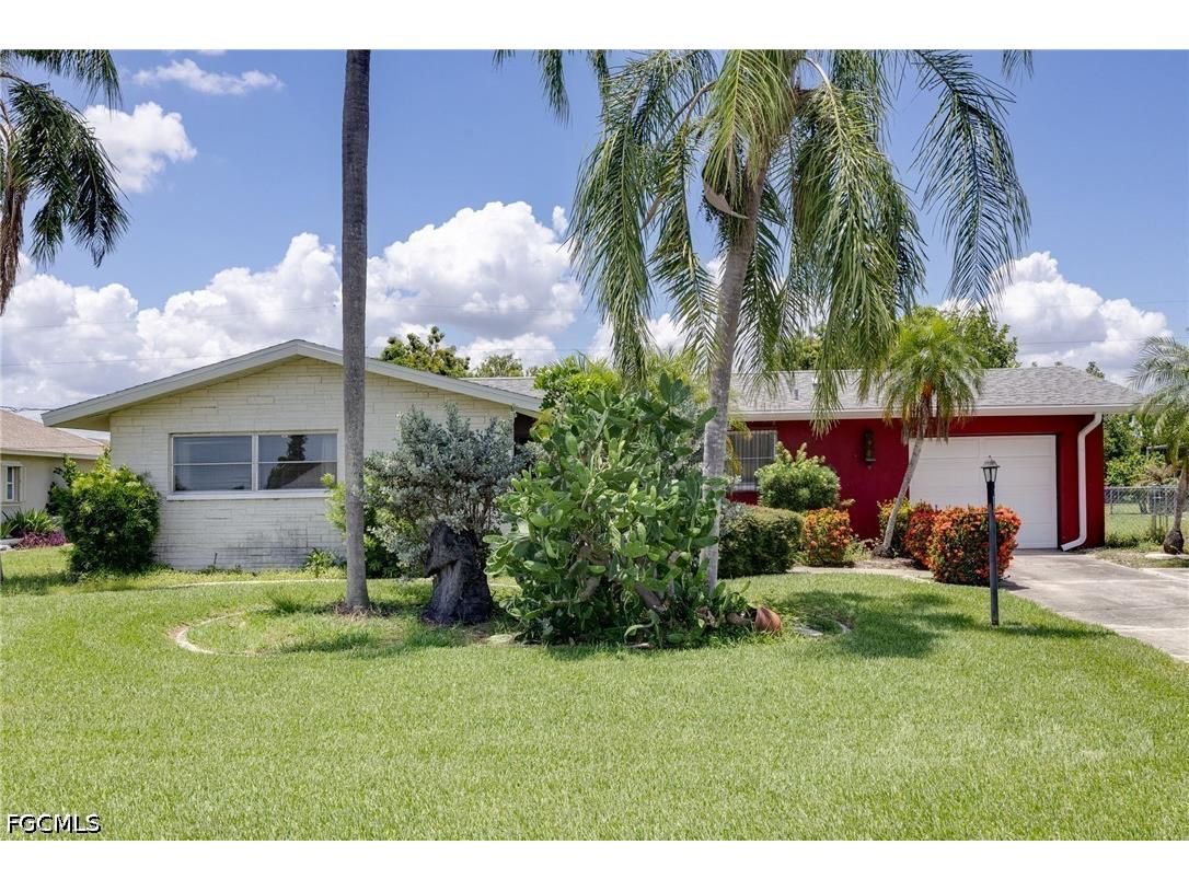 1117 SE 33rd Terrace Cape Coral FL 33904 2026026047 image1