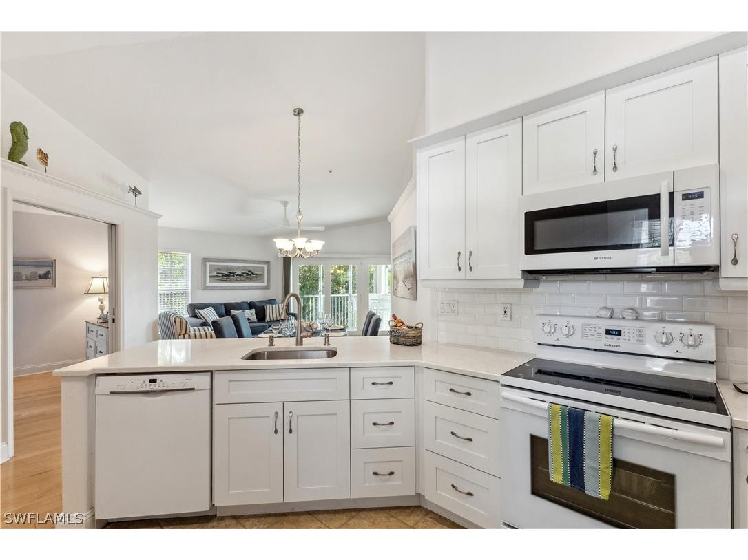 1117 Sweetwater Lane #2201 Naples FL 34110 226011501 image7