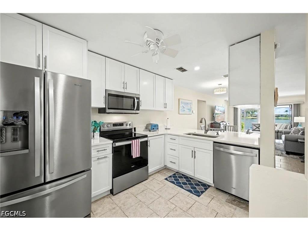 11170 Caravel Circle #104 Fort Myers FL 33908 2026019012 image3