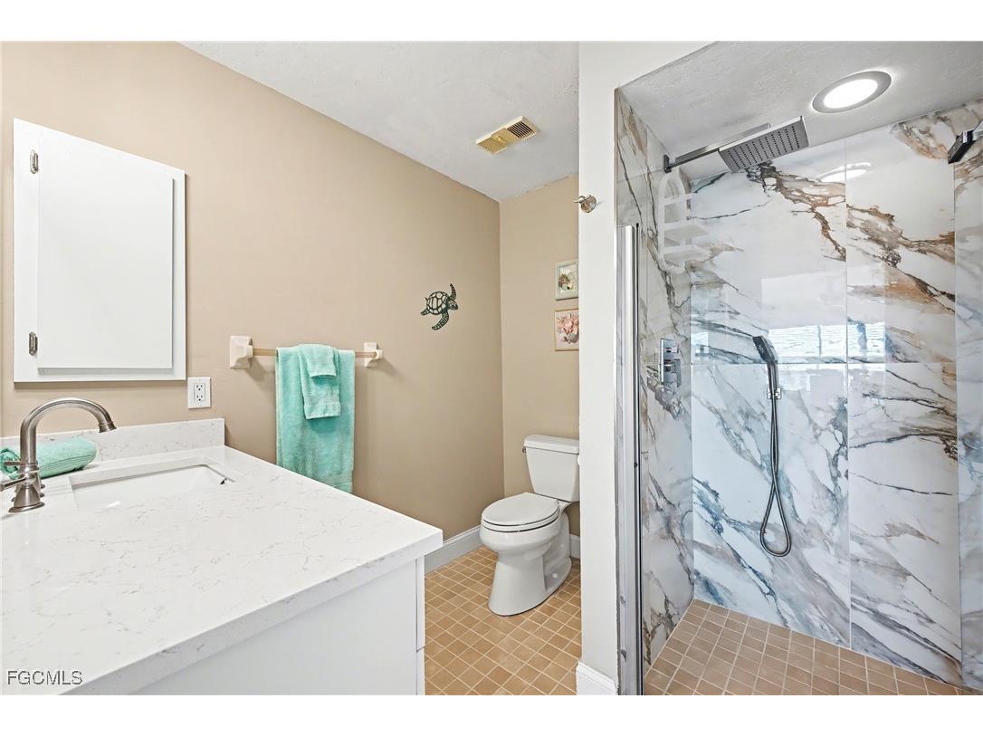 11170 Caravel Circle #104 Fort Myers FL 33908 225027390 image12