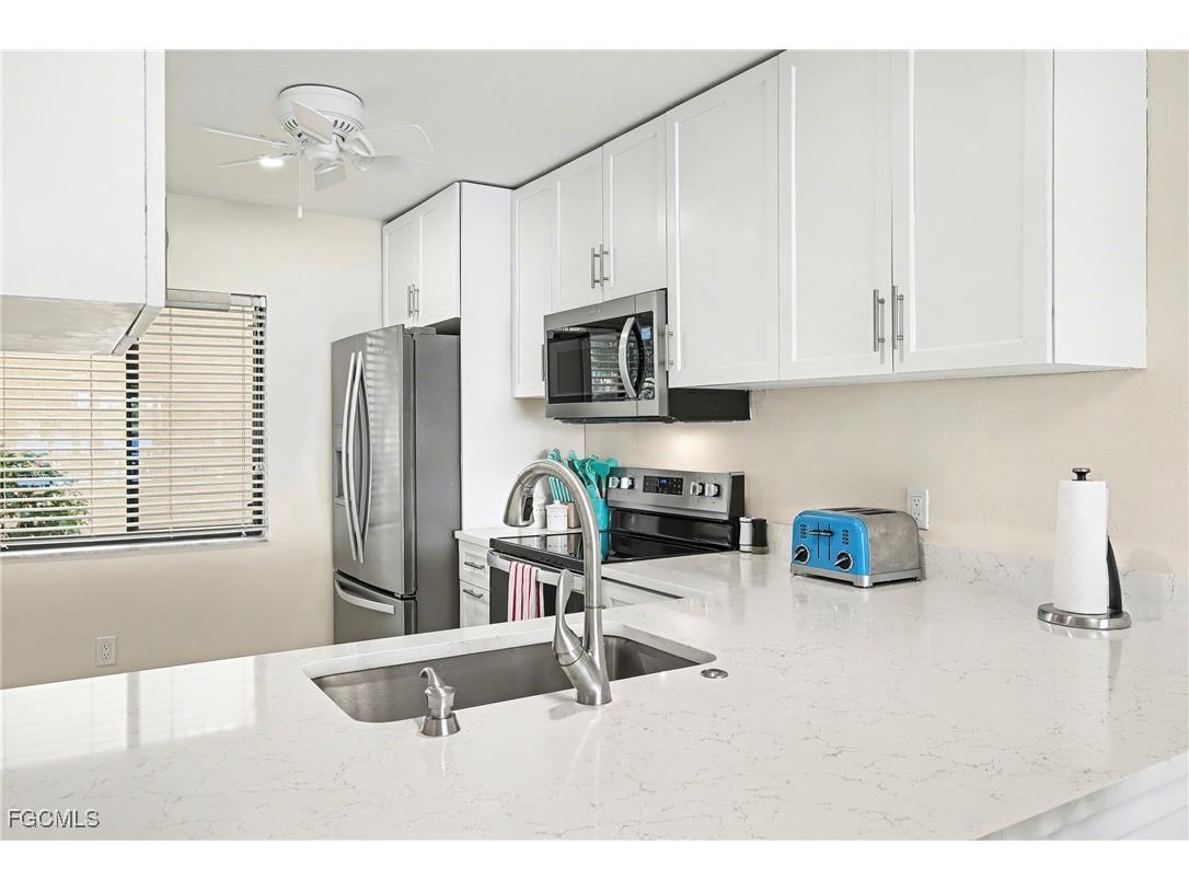 11170 Caravel Circle #104 Fort Myers FL 33908 225027390 image17