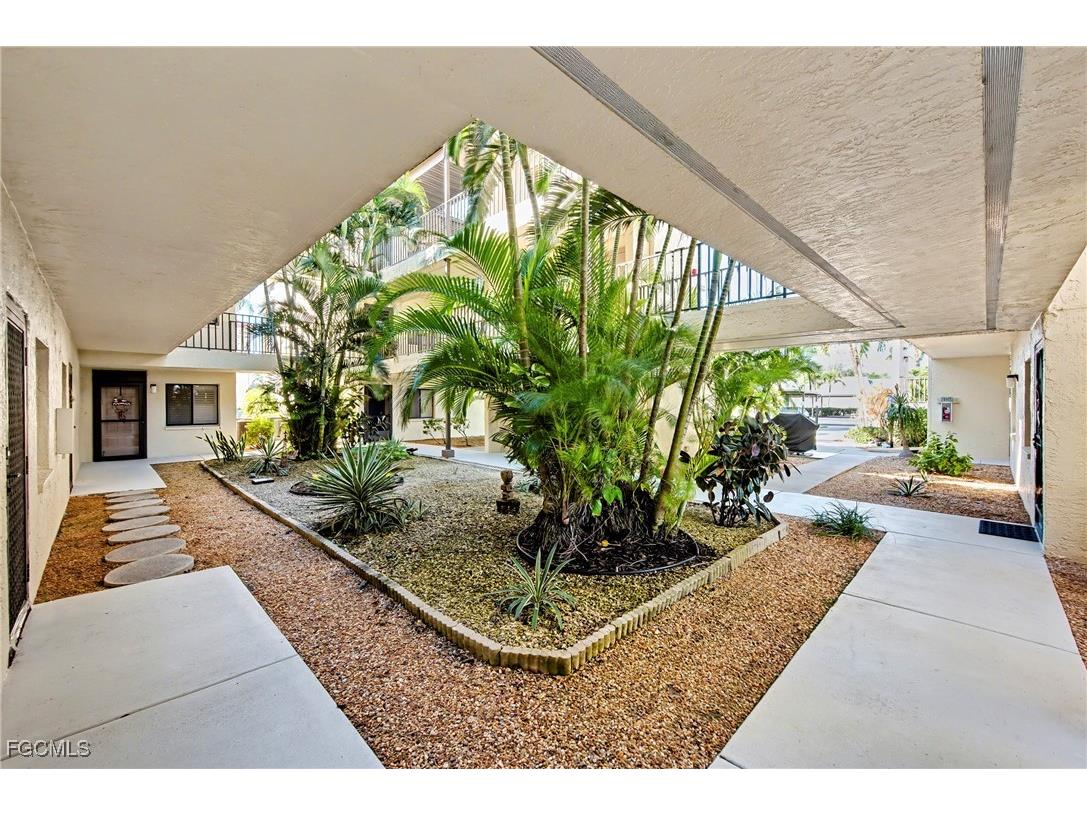11170 Caravel Circle #104 Fort Myers FL 33908 225027390 image23