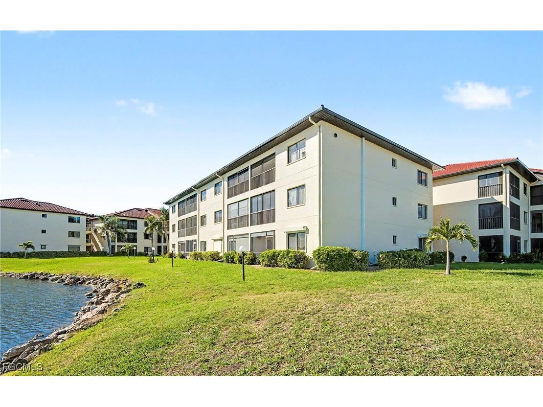 11170 Caravel Circle #104 Fort Myers FL 33908 225027390 image31