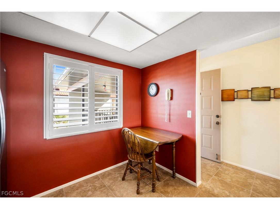 11170 Caravel Circle #310 Fort Myers FL 33908 2026007680 image3