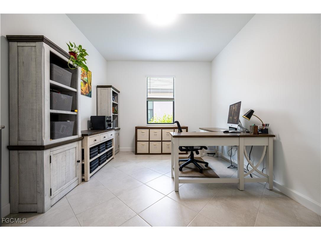 11171 Canopy Loop Fort Myers FL 33913 2025023753 image3