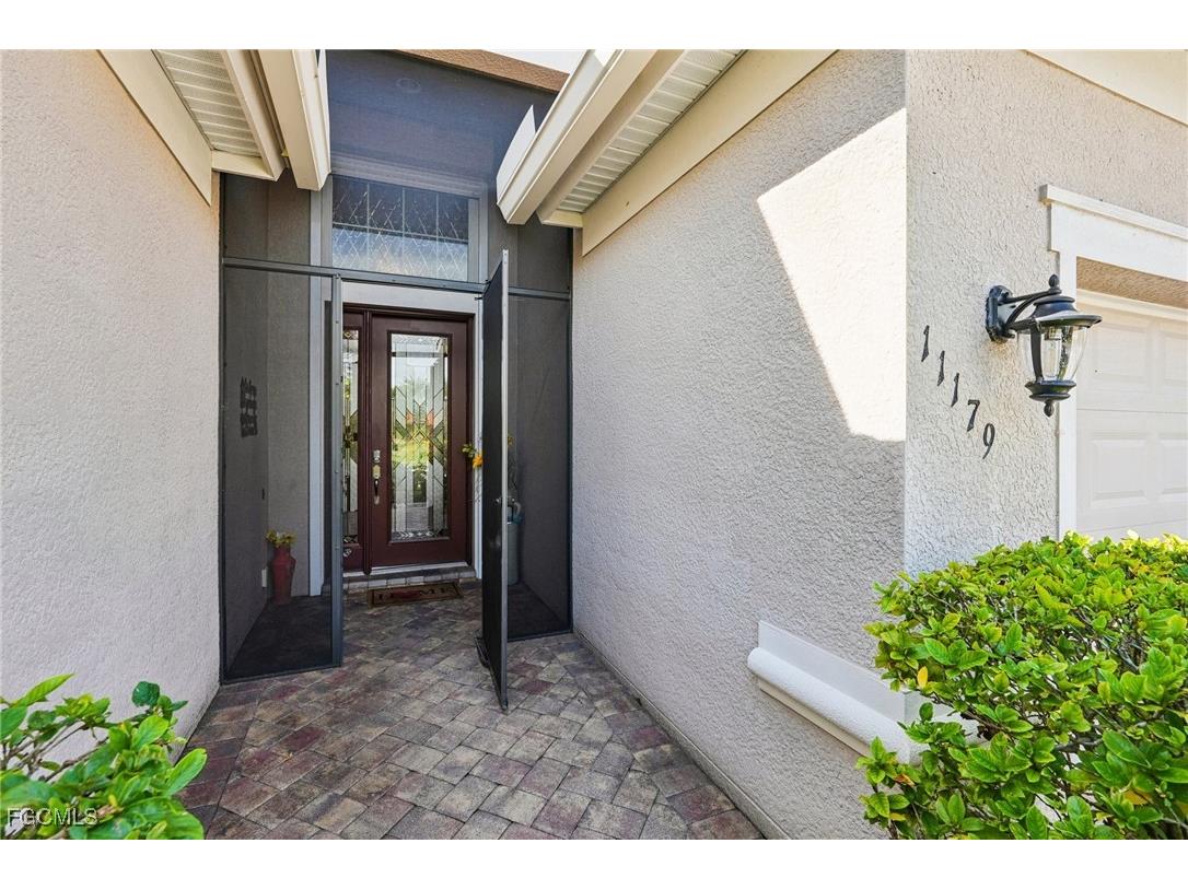 11179 Laughton Circle Fort Myers FL 33913 2025022636 image3