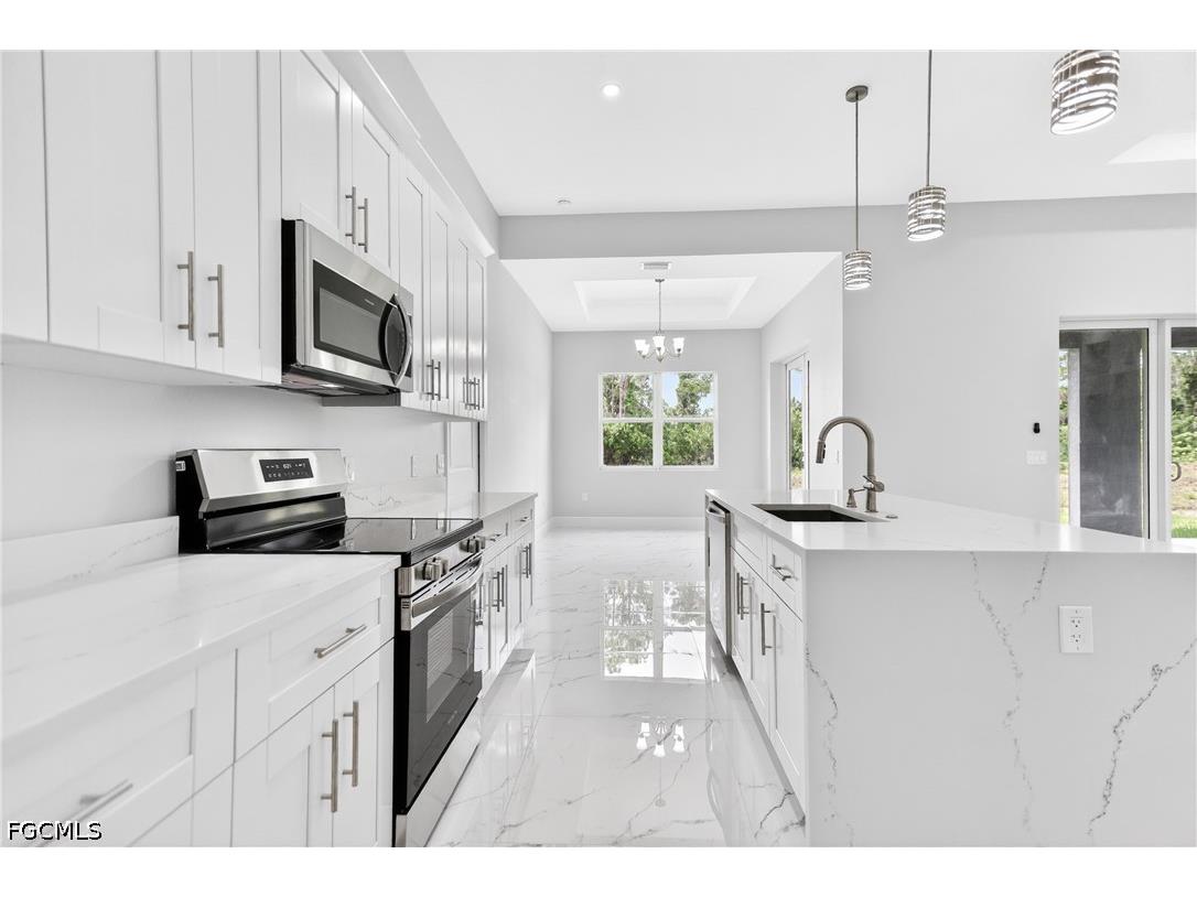 1118 Bari Street E Lehigh Acres FL 33974 2026024356 image9