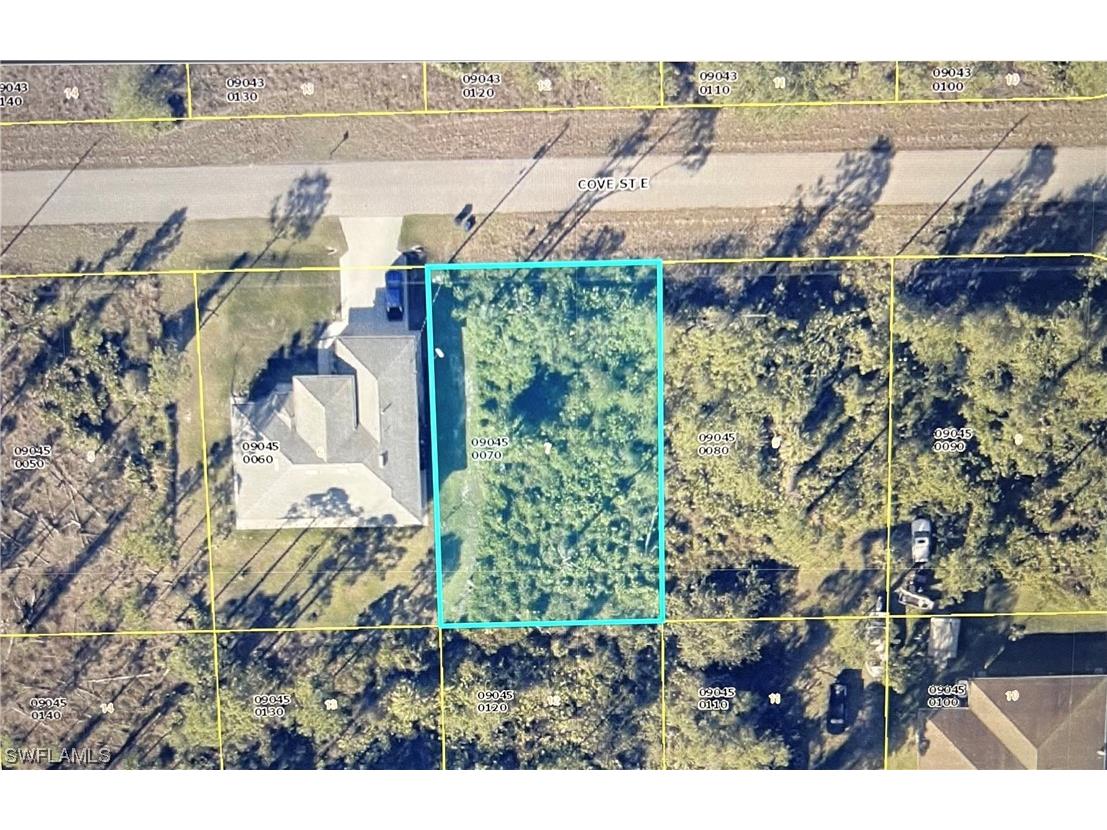 1118 Cove Street E Lehigh Acres FL 33974 223089207 image1