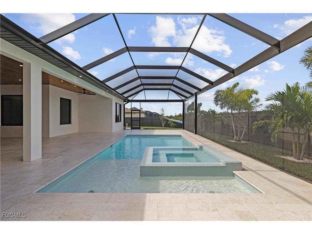 1118 Del Prado Boulevard N Cape Coral FL 33909 2025019447 image23