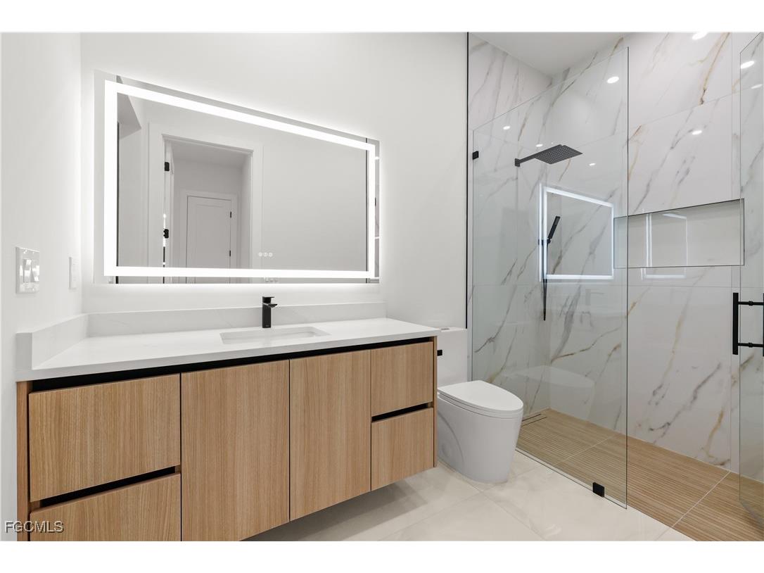 1118 Del Prado Boulevard N Cape Coral FL 33909 2025019447 image33